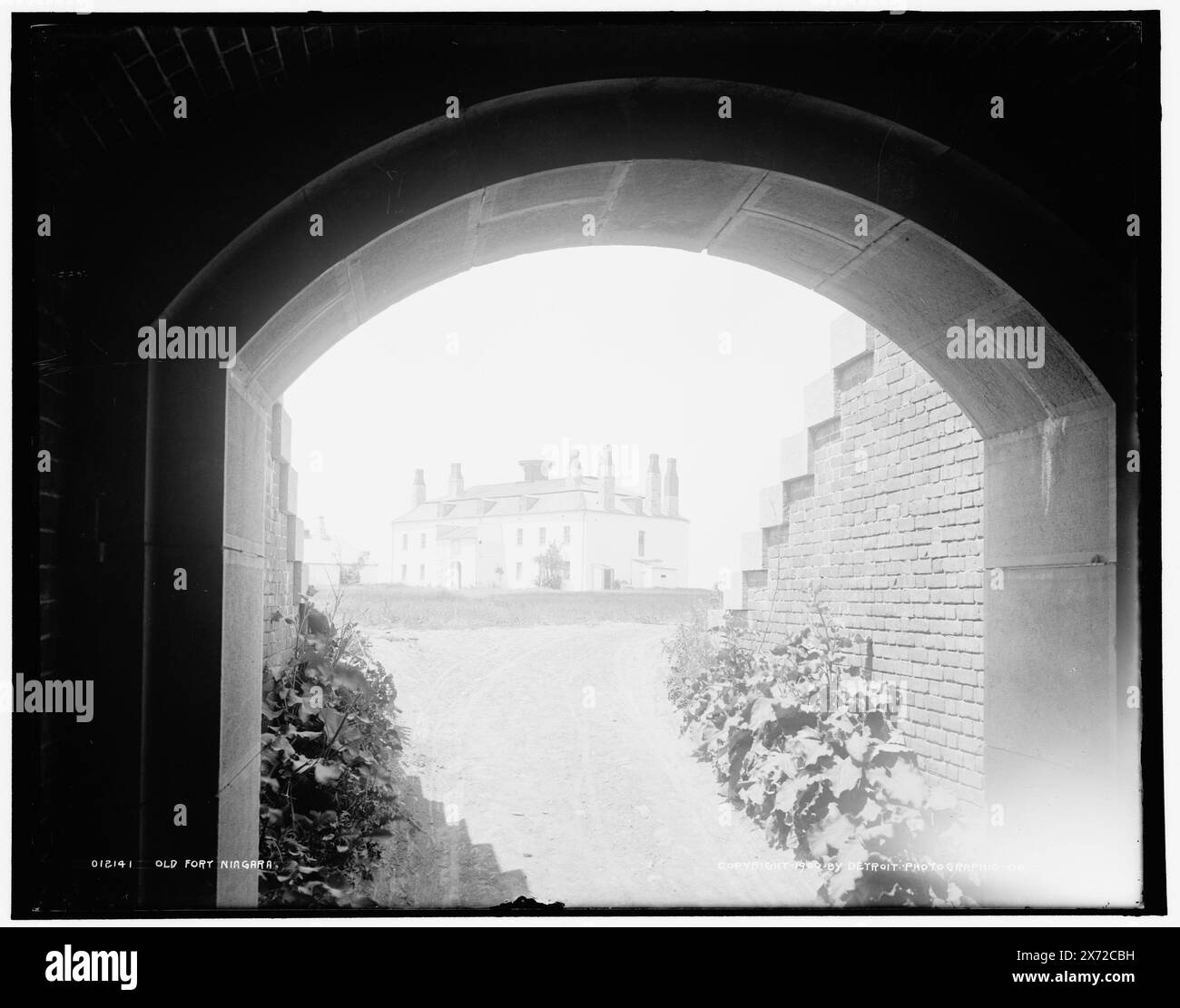 Old Fort Niagara, Detroit Publishing Co. N. 012141., Gift; State Historical Society of Colorado; 1949, Fort Niagara (N.Y.) , Forts & fortifications. , Stati Uniti, New York (Stato) Foto Stock