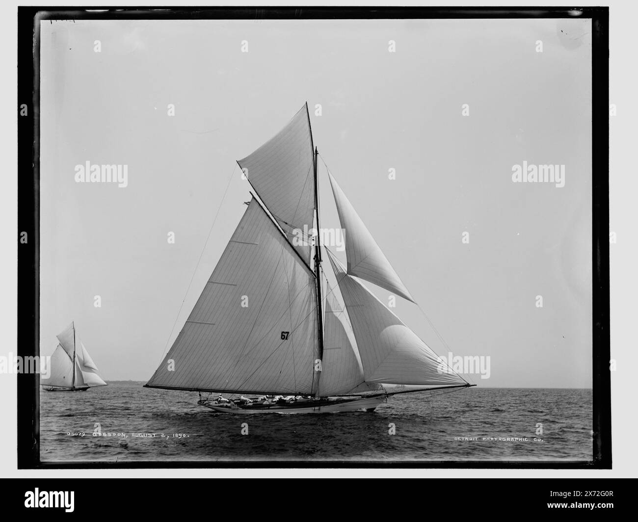 Gossoon, '387' in negativo, Detroit Publishing Co. No 05079., Gift; State Historical Society of Colorado; 1949, Gossoon (Sloop) , Yachts. Foto Stock