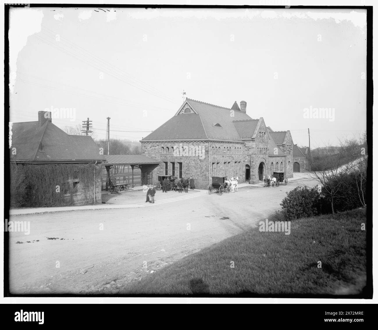 Michigan Central Railroad station, Ann Arbor, Mich., Title from jacket., 'H 82' on negative., Detroit Publishing Co. N. 039656., Gift; State Historical Society of Colorado; 1949, Railroad Stations. , Stati Uniti, Michigan, Ann Arbor. Foto Stock