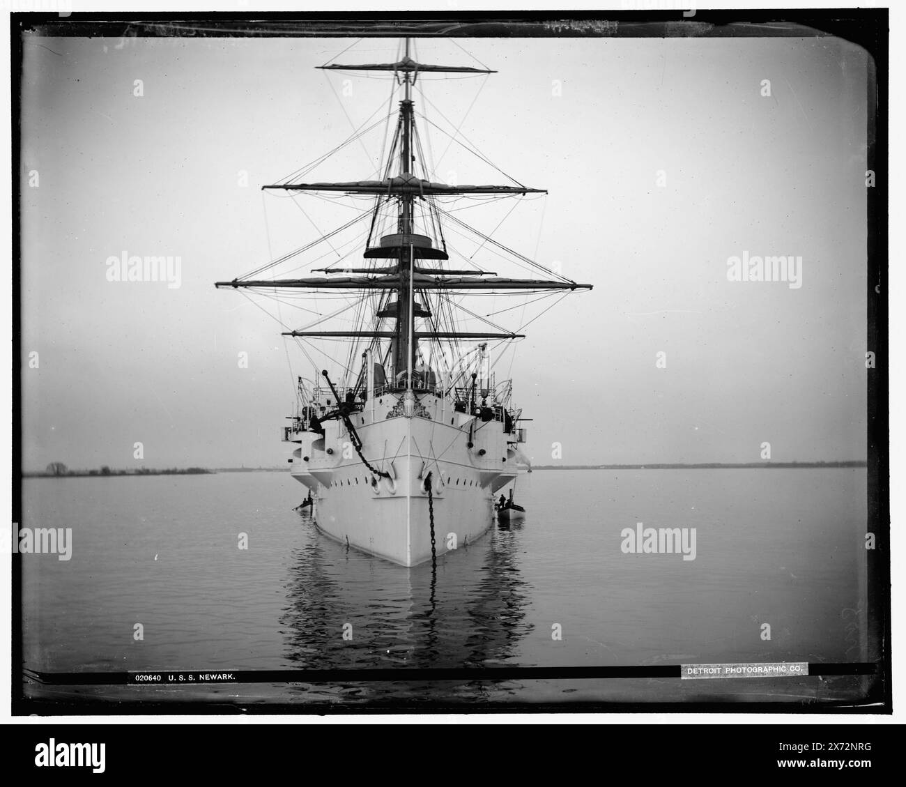 U.S.S. Newark, Date based on Detroit, Catalogue J (1901)., 'Hart N.Y.' on negative., Detroit Publishing Co. N.. 020640., Gift; State Historical Society of Colorado; 1949, Newark (Cruiser) , Cruisers (Warships), American. Foto Stock