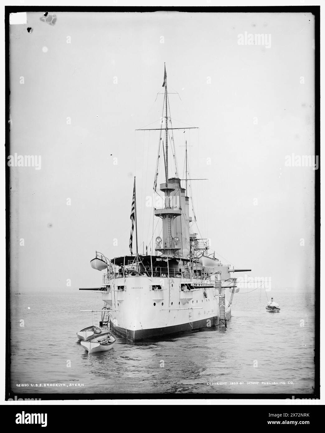 U.S.S. Brooklyn, Stern, Detroit Publishing Co. N. 021890., Gift; State Historical Society of Colorado; 1949, Brooklyn (Cruiser) , Cruisers (Warships), American. Foto Stock