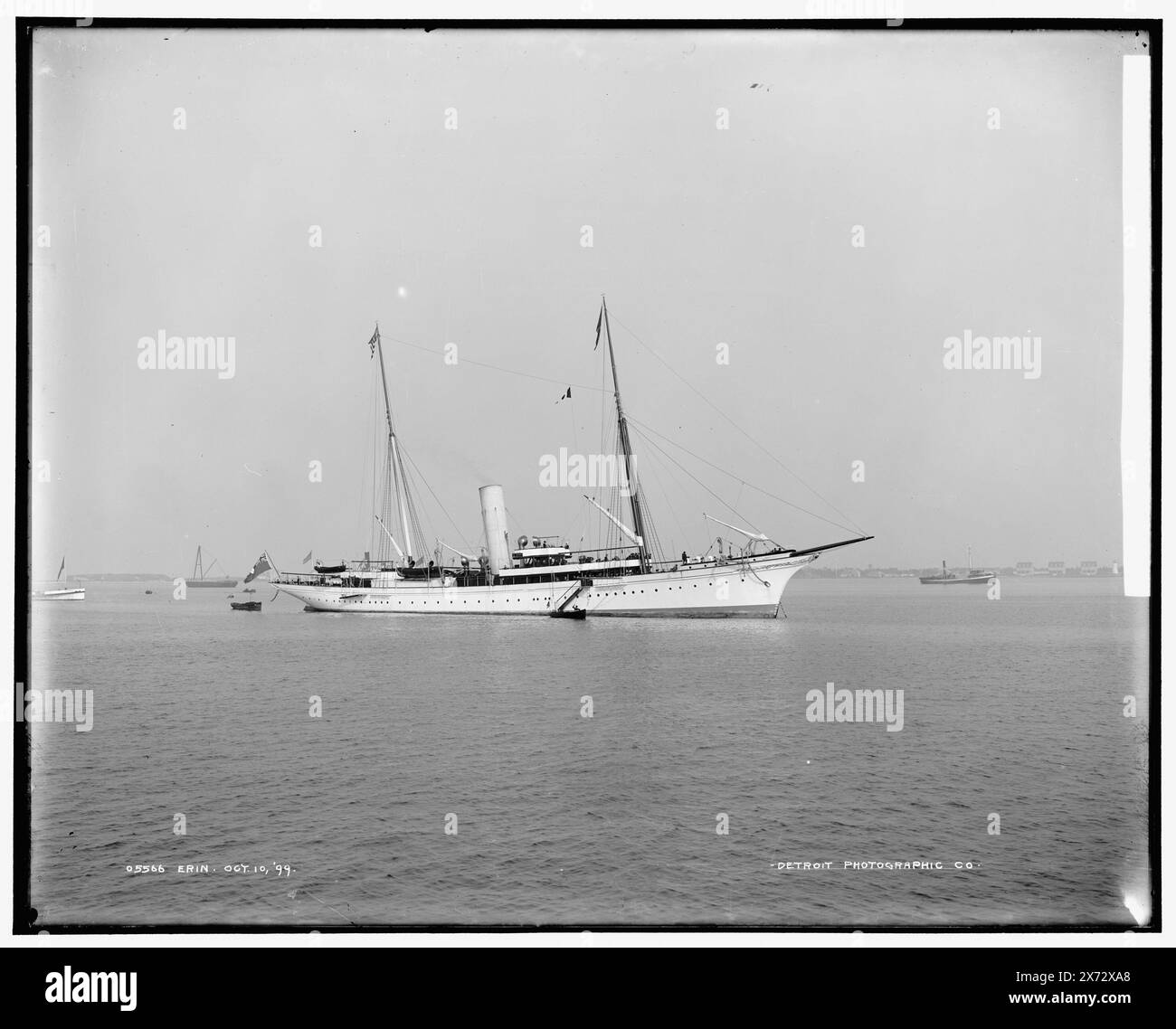 Erin, elencato in Detroit, Catalogo F (1899) come yacht di Sir Thomas Lipton., '29' su negative., Detroit Publishing Co. N. 05566., Gift; State Historical Society of Colorado; 1949., heading(s) in 610 Field(s) UnVerified, Erin (Steam yacht) , Steam Yachts. Foto Stock