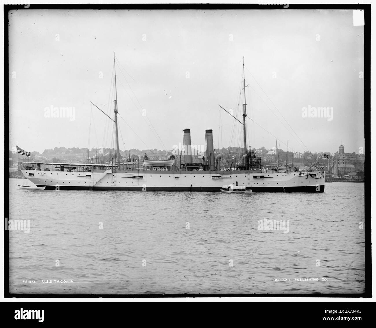 U.S.S. Tacoma, '2620' su negative., Detroit Publishing Co. No 021892., Gift; State Historical Society of Colorado; 1949, Tacoma (Cruiser) , Cruisers (Warships), American. Foto Stock