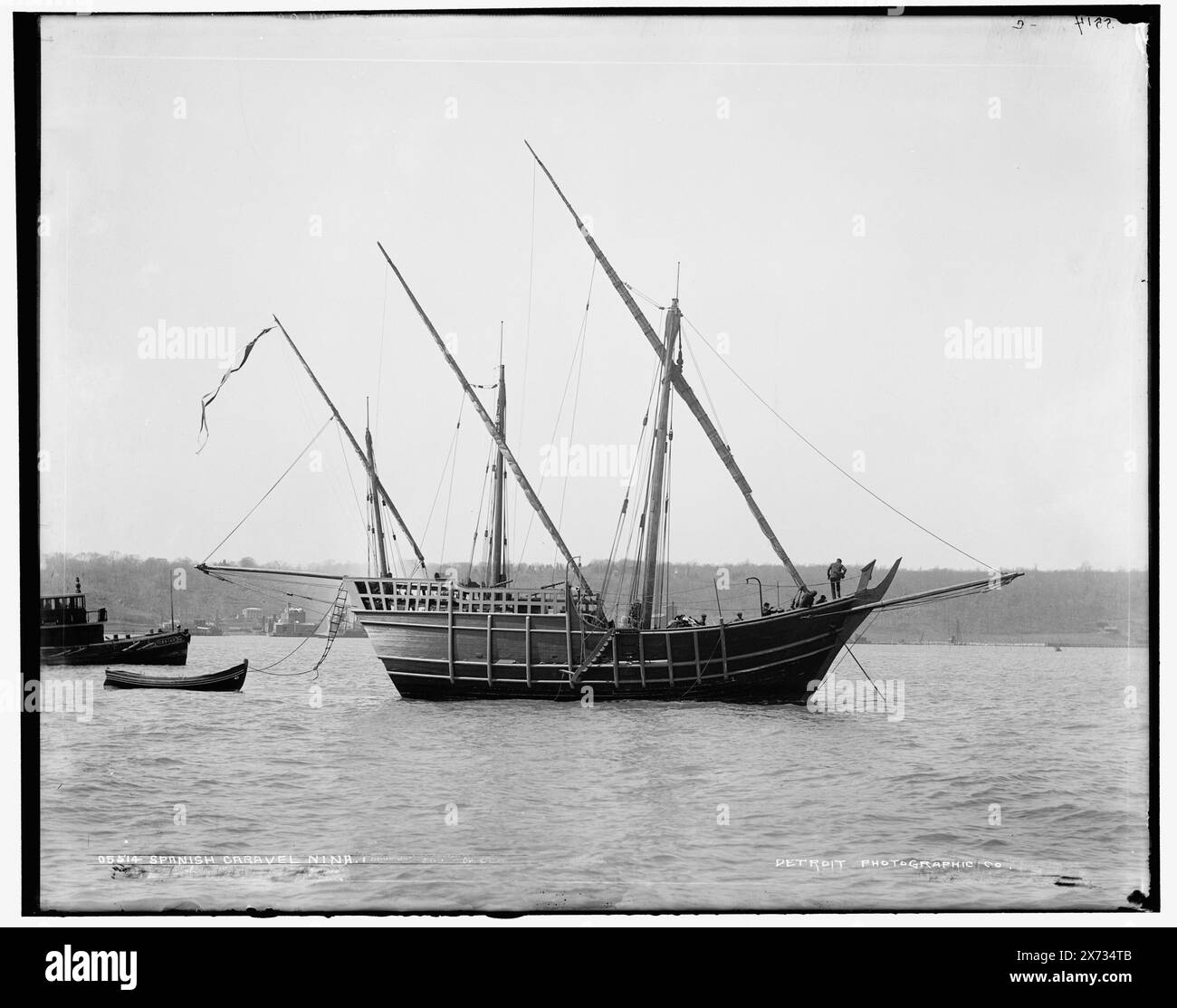 Spanish Caravel Nina, World's Columbian Exposition o Columbian Naval Review, 1893., '[, .]65' su negative., Detroit Publishing Co. N.. 05514., Gift; State Historical Society of Colorado; 1949, Nina (Caravel : Replica) , Ships. Foto Stock