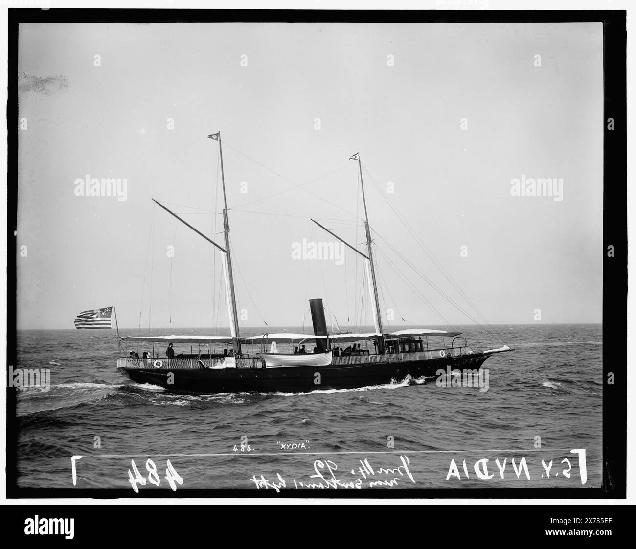 Nydia, Near Southland Light, Attribution based on style of title and numbering., '484' on negative., No Detroit Publishing Co. N., Gift; State Historical Society of Colorado; 1949, Nydia (Steam yacht) , Steam Yachts. Foto Stock