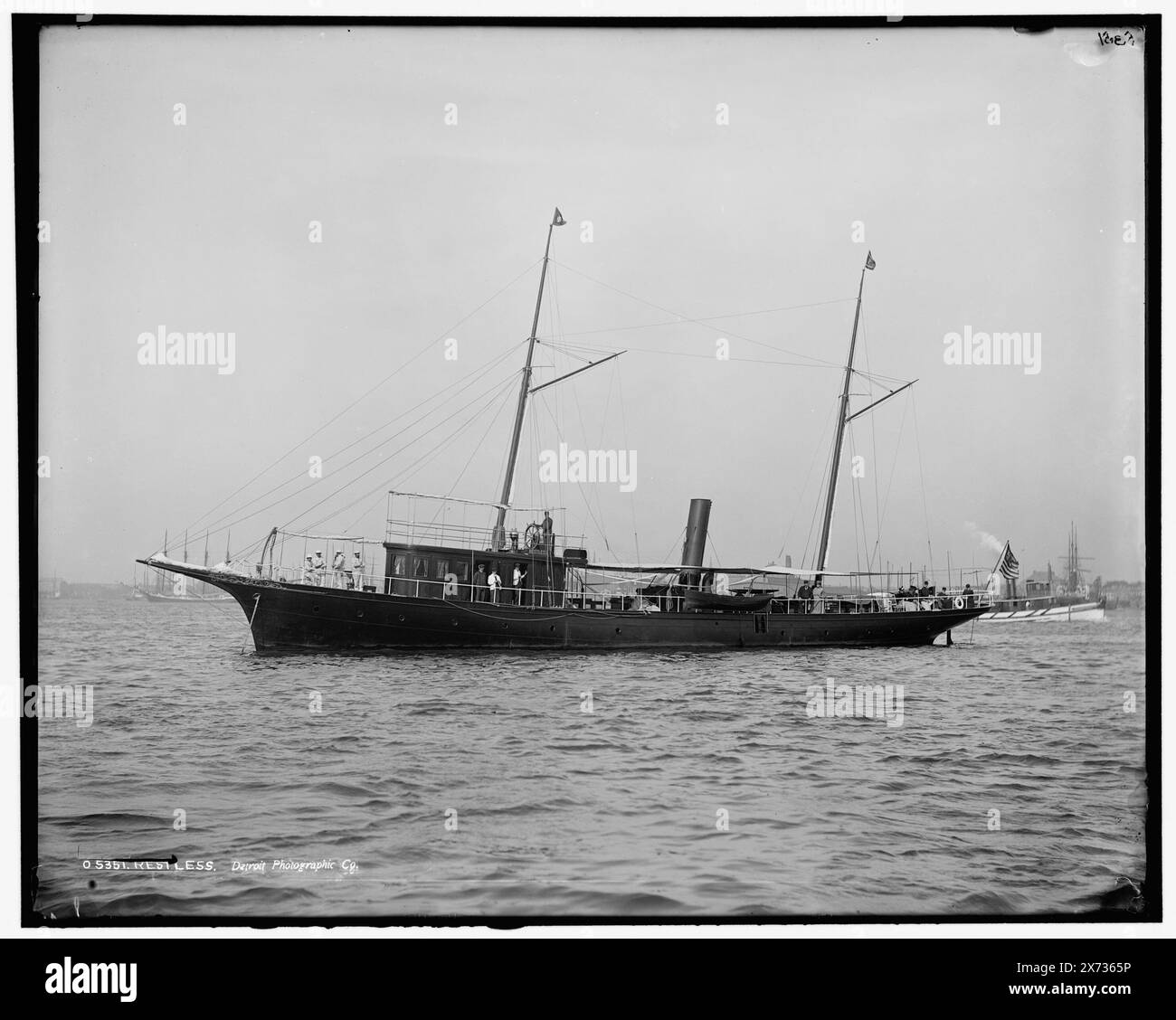 Restless, Date based on Detroit, Catalogue F (1899)., Detroit Publishing Co. N. 05351., Gift; State Historical Society of Colorado; 1949., heading(s) in 610 Field(s) Unverified, Restless (Steam yacht) , Steam Yachts. Foto Stock