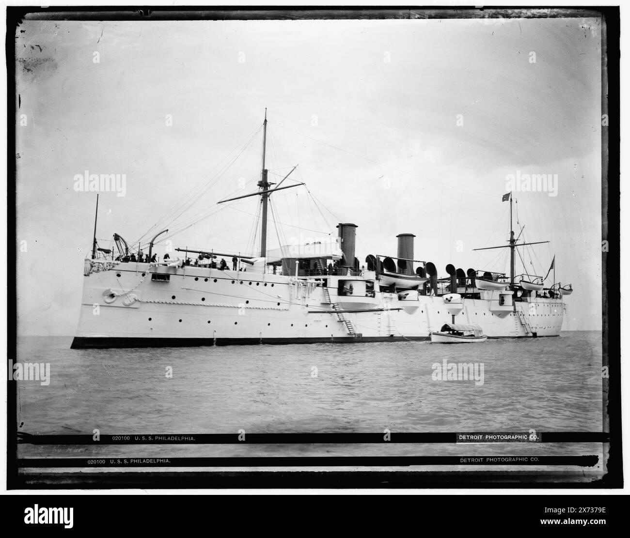 U.S.S. Philadelphia, 'Hart, N.Y.' su negative., Detroit Publishing Co. N. 020100., Gift; State Historical Society of Colorado; 1949, Philadelphia (Cruiser) , Cruisers (Warships), American. Foto Stock