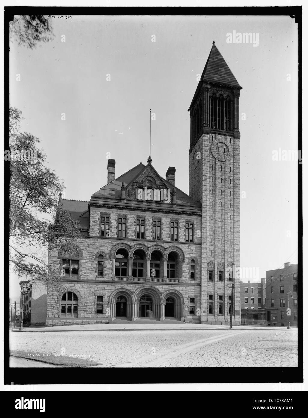 City Hall, Albany, N.Y., 'H 187' in negativo., Detroit Publishing Co. N. 070188., Gift; State Historical Society of Colorado; 1949, City & Town Hall. , Stati Uniti, New York (Stato), Albany. Foto Stock