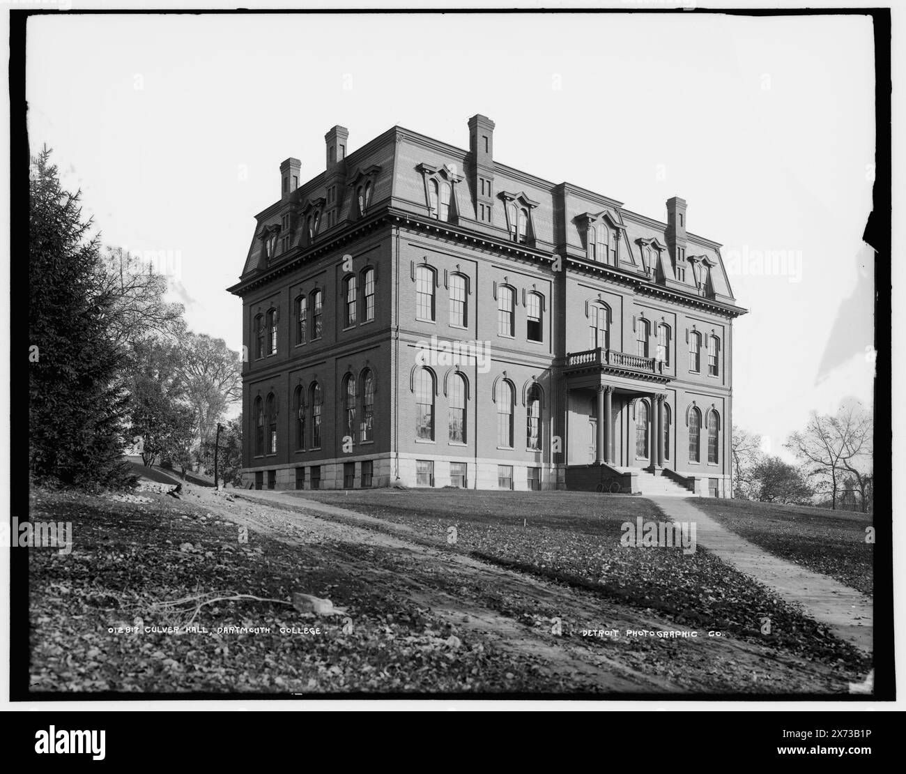 Culver Hall, Dartmouth College, Date based on Detroit, Catalogue J (1901)., Detroit Publishing Co. N. 012817., Gift; State Historical Society of Colorado; 1949, Università e college. , Strutture educative. , Stati Uniti, New Hampshire, Hannover. Foto Stock