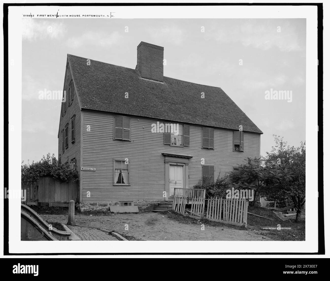 First Wentworth House, Portsmouth, N.H., Detroit Publishing Co. N. 019862., Gift; State Historical Society of Colorado; 1949, Dwellings. , Stati Uniti, New Hampshire, Portsmouth. Foto Stock