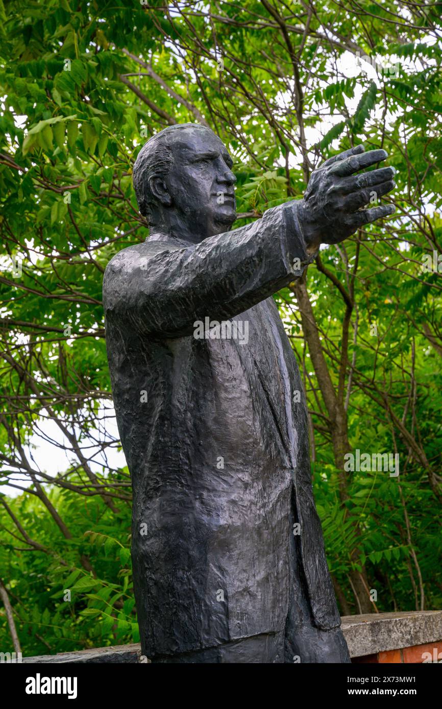 La statua di Ferenc Münnich al Parco Memento, Budapest, Ungheria Foto Stock