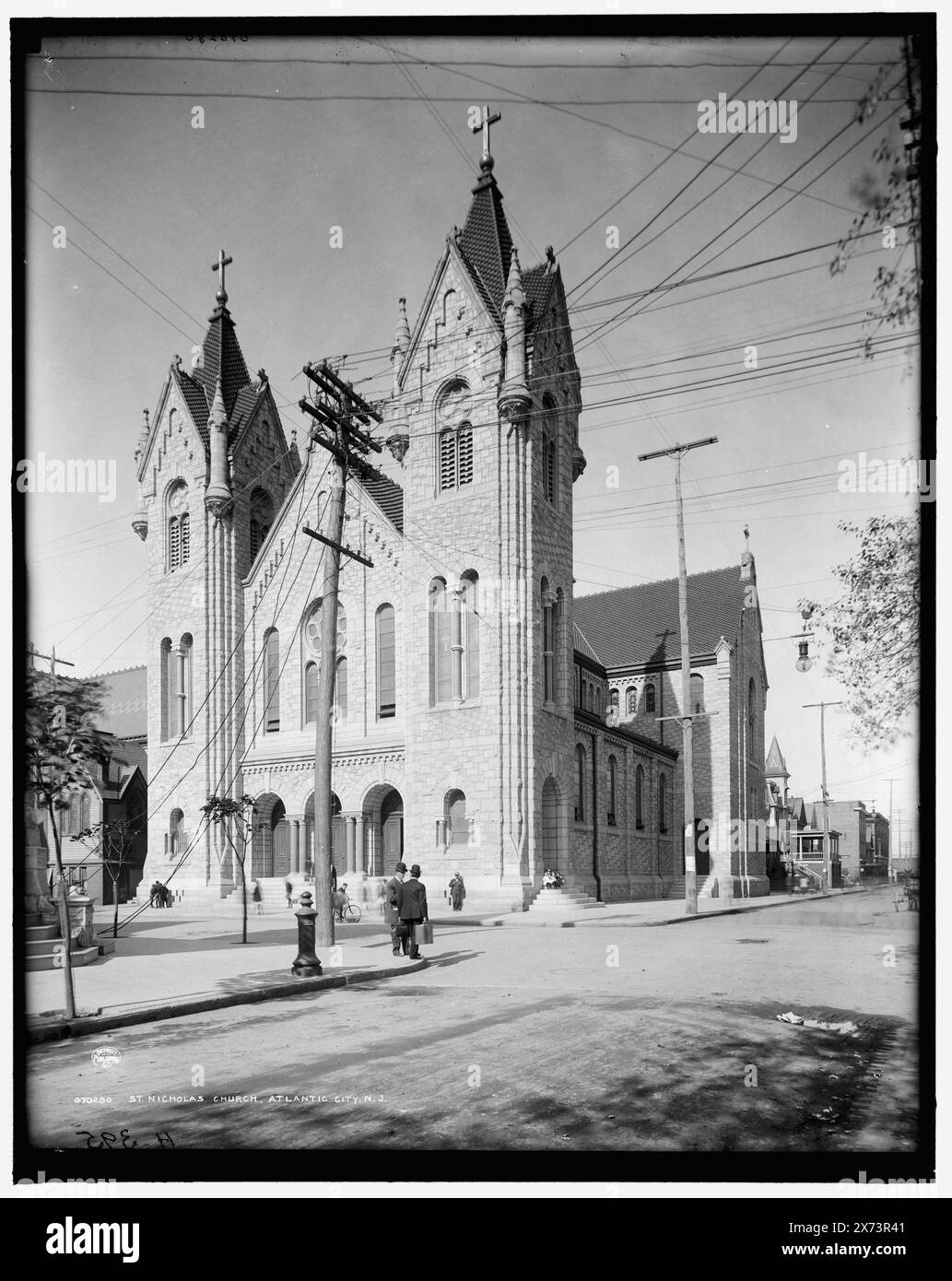 St. Nicholas Church, Atlantic City, N.J., 'H 395' su negative., Detroit Publishing Co. N. 070280., Gift; State Historical Society of Colorado; 1949, chiese cattoliche. , Stati Uniti, New Jersey, Atlantic City. Foto Stock