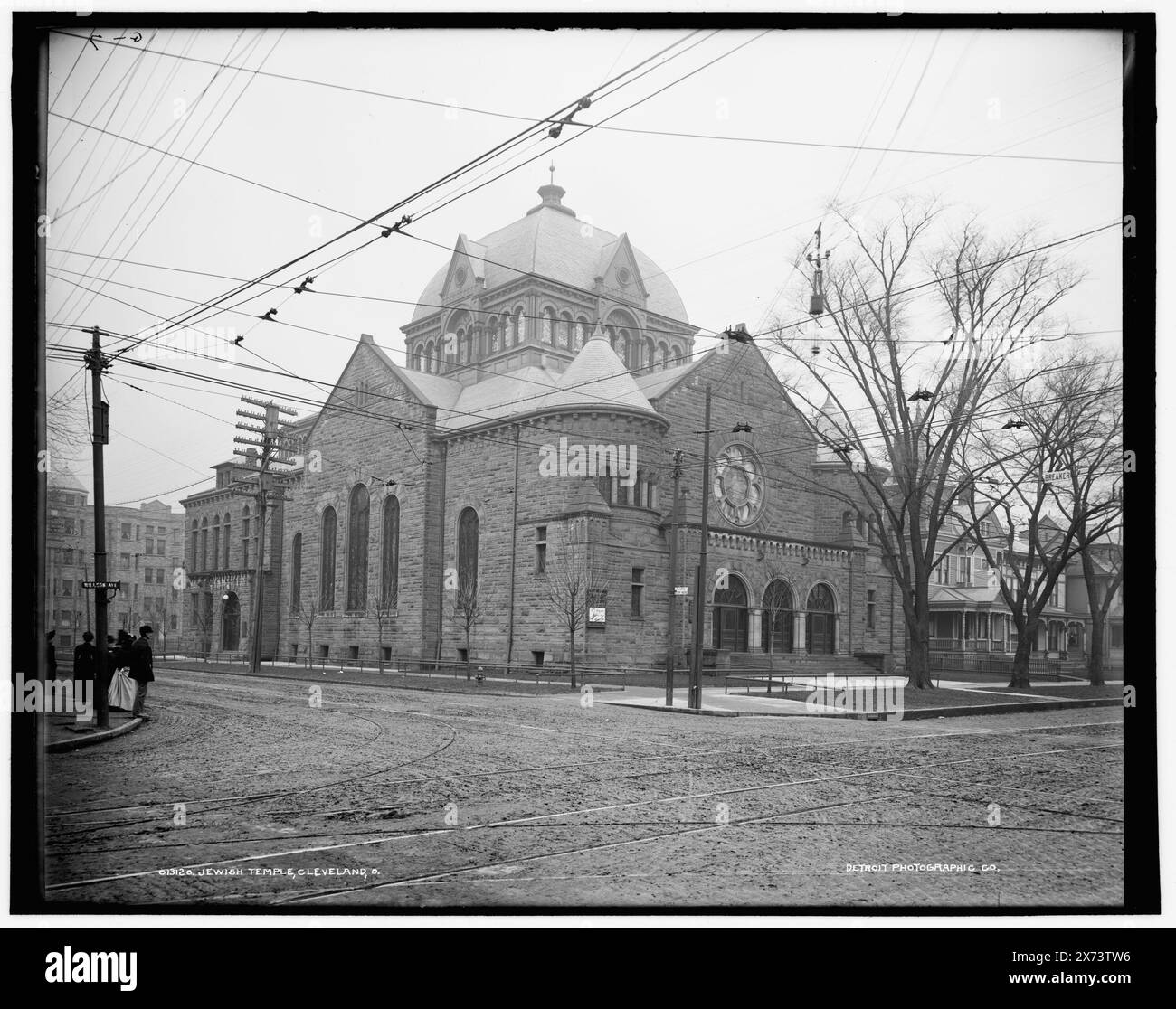 Jewish Temple, Cleveland, Ohio, Date based on Detroit, Catalogue J (1901)., 'G-7' on negative., Detroit Publishing Co. No 013120., Gift; State Historical Society of Colorado; 1949, sinagoghe. , Stati Uniti, Ohio, Cleveland. Foto Stock