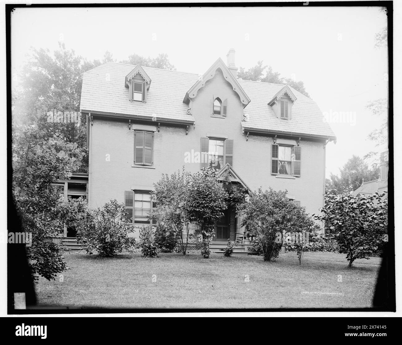 Residenza di Harriet Beecher Stowe, Hartford, CH., '2169' su negative., Detroit Publishing Co. No 018039., Gift; State Historical Society of Colorado; 1949, Stowe, Harriet Beecher, 1811-1896, case e luoghi di ritrovo. , Abitazioni. , Stati Uniti, Connecticut, Hartford. Foto Stock