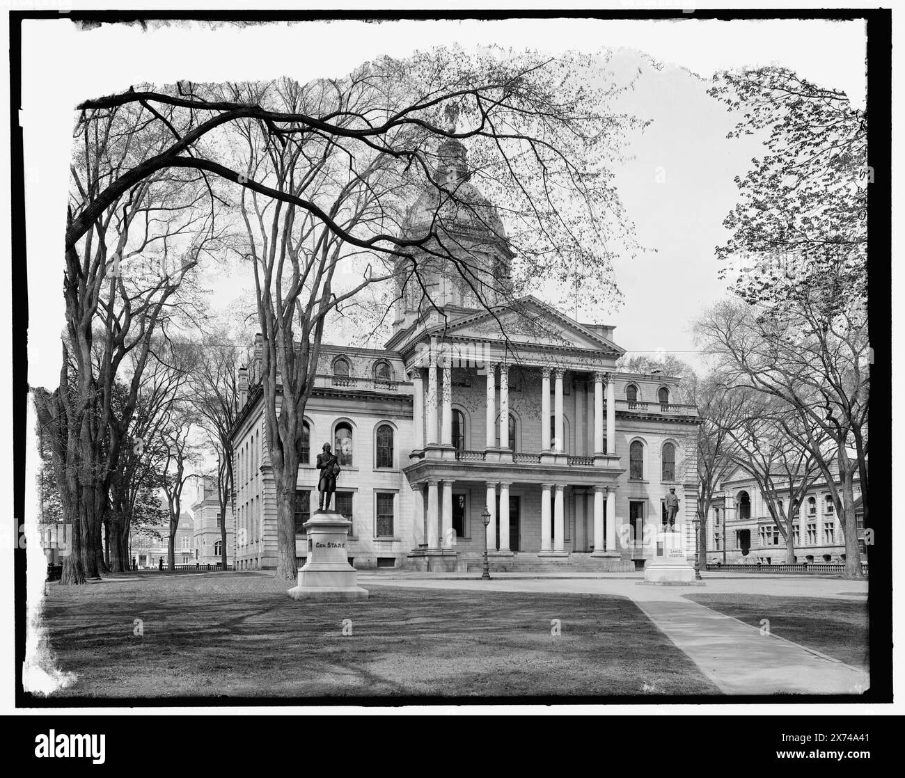 New Hampshire State capitol, Concord, N.H., Title from jacket., '3969 dup' on negative., Detroit Publishing Co. No 036217., Gift; State Historical Society of Colorado; 1949, Capitols. , Stati Uniti, New Hampshire, Concord. Foto Stock