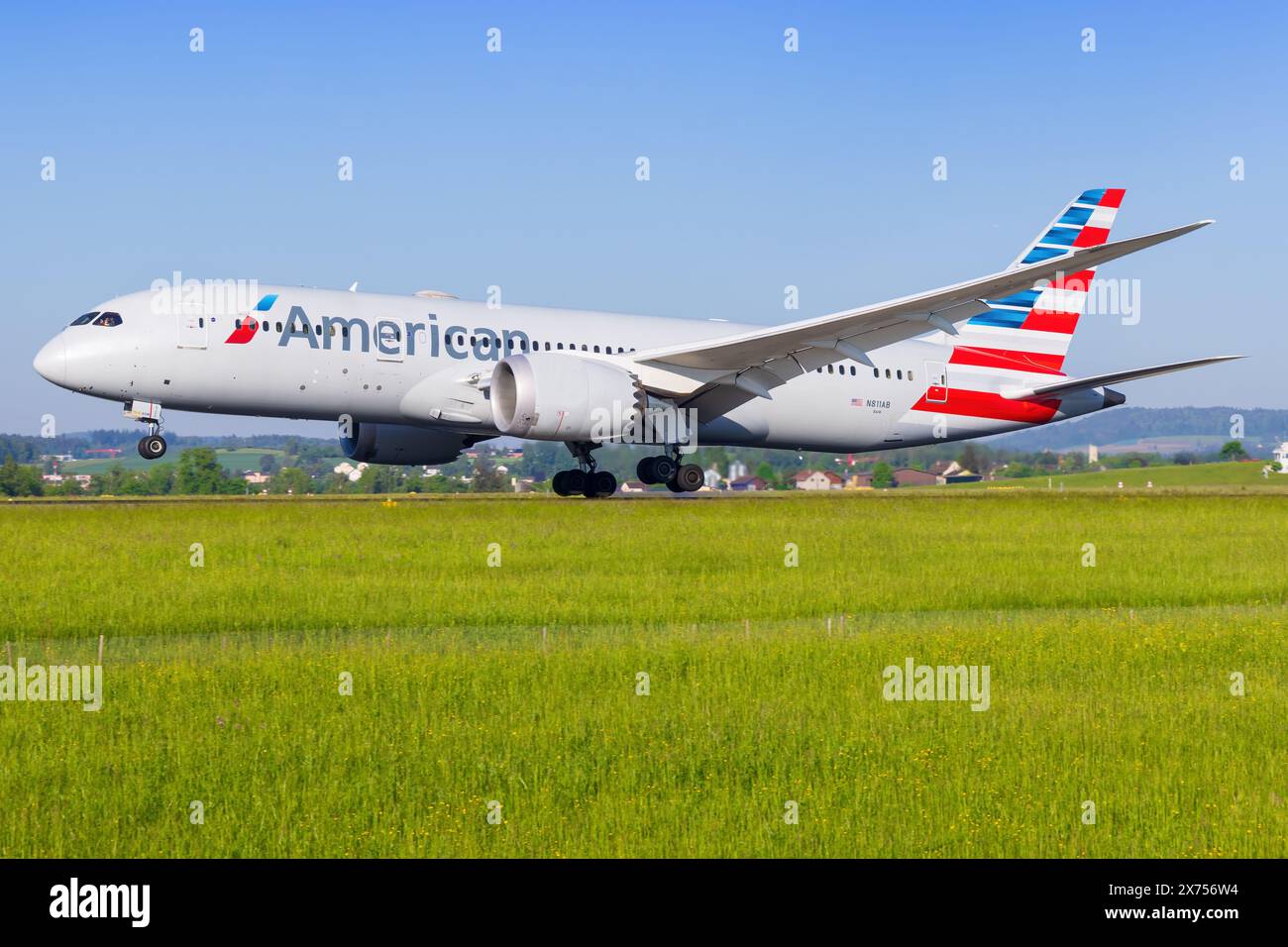 Zürich, 1 mai 2024: Aereo dell'American Airline B787 all'aeroporto di Zürich Foto Stock