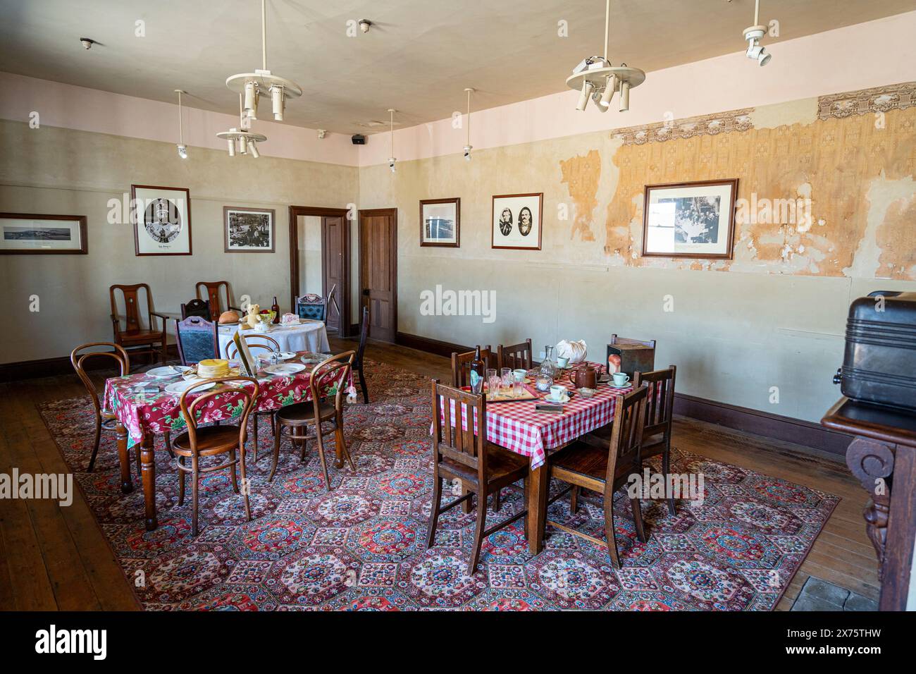 Sala da pranzo presso Coffee Palace, Darlington, Maria Island, Tasmania Foto Stock