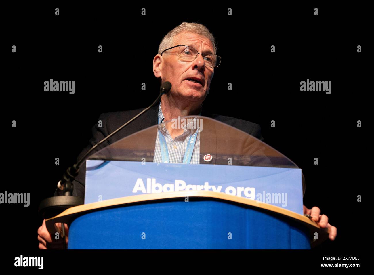 Lochgelly, Scozia, Regno Unito. 18 maggio 2024. Conferenza della campagna primaverile del Partito Alba tenutasi al Lochgelly Centre di Lochgelly, Fife. PIC; discorso di Kenny MacAskill MP incentrato sul salvataggio della raffineria di Grangemouth. Iain Masterton/Alamy Live News Foto Stock