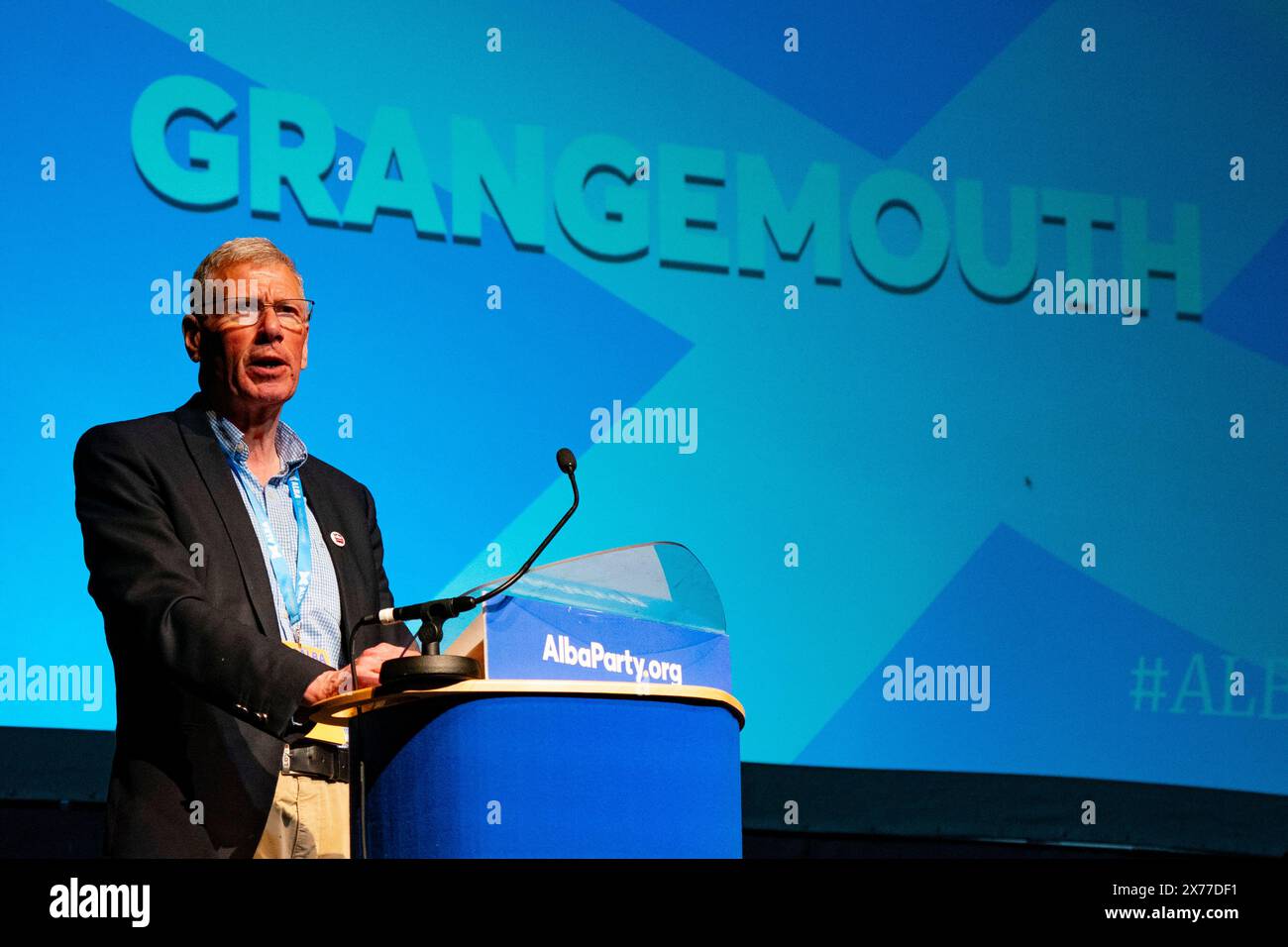 Lochgelly, Scozia, Regno Unito. 18 maggio 2024. Conferenza della campagna primaverile del Partito Alba tenutasi al Lochgelly Centre di Lochgelly, Fife. PIC; discorso di Kenny MacAskill MP incentrato sul salvataggio della raffineria di Grangemouth. Iain Masterton/Alamy Live News Foto Stock