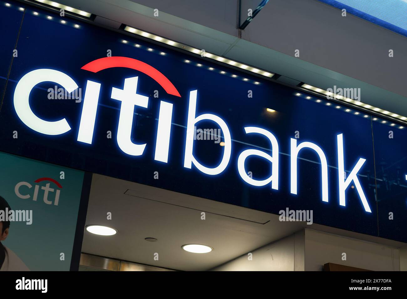 HONG KONG, CINA - 7 DICEMBRE 2023: Firma Citibank vista a Hong Kong Foto Stock