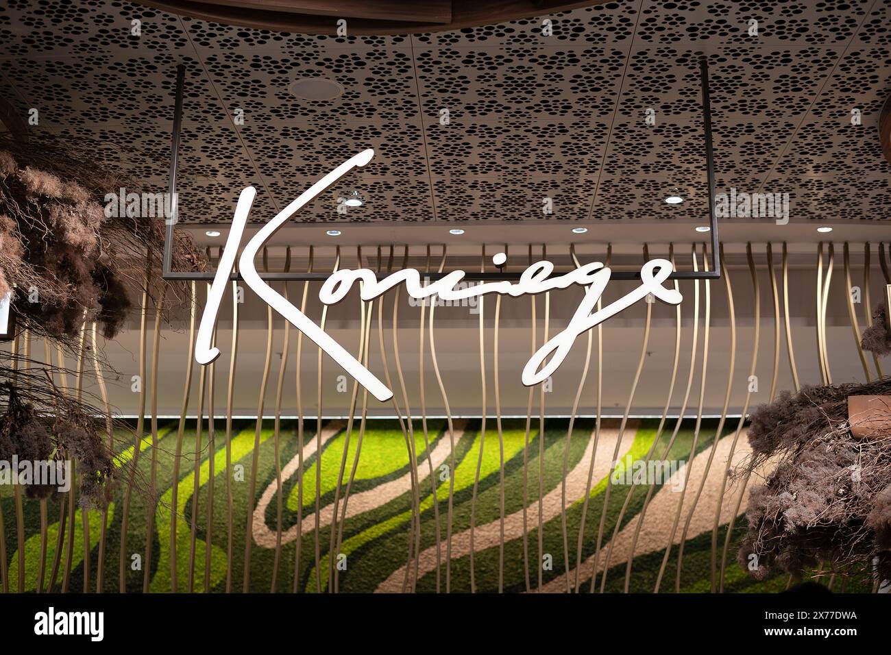 HONG KONG, CINA - 7 DICEMBRE 2023: Un cartello visto all'interno di Hong Kong. Foto Stock