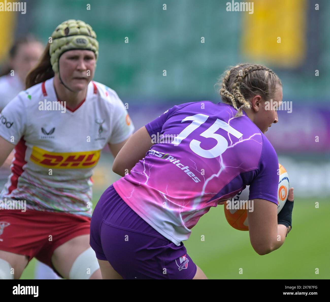 NORTHAMPTON, INGHILTERRA - domenica 18- maggio-2024: Lia Green di Northampton sotto pressione durante l'Allianz Premiership Women's Rugby match tra Loughborough Lightning e Harlequins Womens ai Franklin's Gardens il 18 maggio-2024: A Northampton, Inghilterra . Crediti: PATRICK ANTHONISZ/Alamy Live News Foto Stock