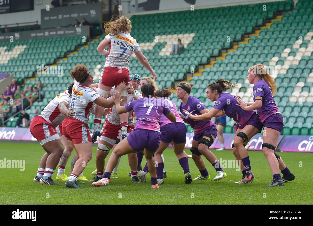 NORTHAMPTON, INGHILTERRA - domenica 18- maggio-2024:match action Allianz Premiership Women's Rugby match tra Loughborough Lightning e Harlequins Womens al Franklin's Gardens il 18 maggio-2024: A Northampton, Inghilterra . Crediti: PATRICK ANTHONISZ/Alamy Live News Foto Stock