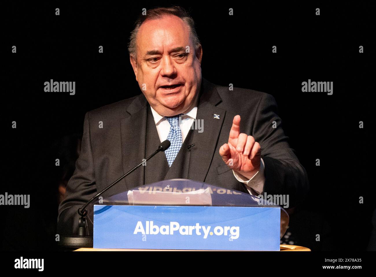 Lochgelly, Scozia, Regno Unito. 18 maggio 2024. Conferenza della campagna primaverile del Partito Alba tenutasi al Lochgelly Centre di Lochgelly, Fife. PIC; discorso di Alex Salmond . Iain Masterton/Alamy Live News Foto Stock