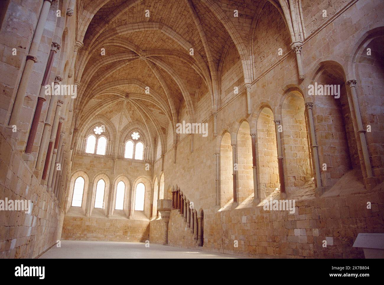 Refettorio. Santa Maria De Huerta monastero, Soria provincia, Castilla Leon, Spagna. Foto Stock