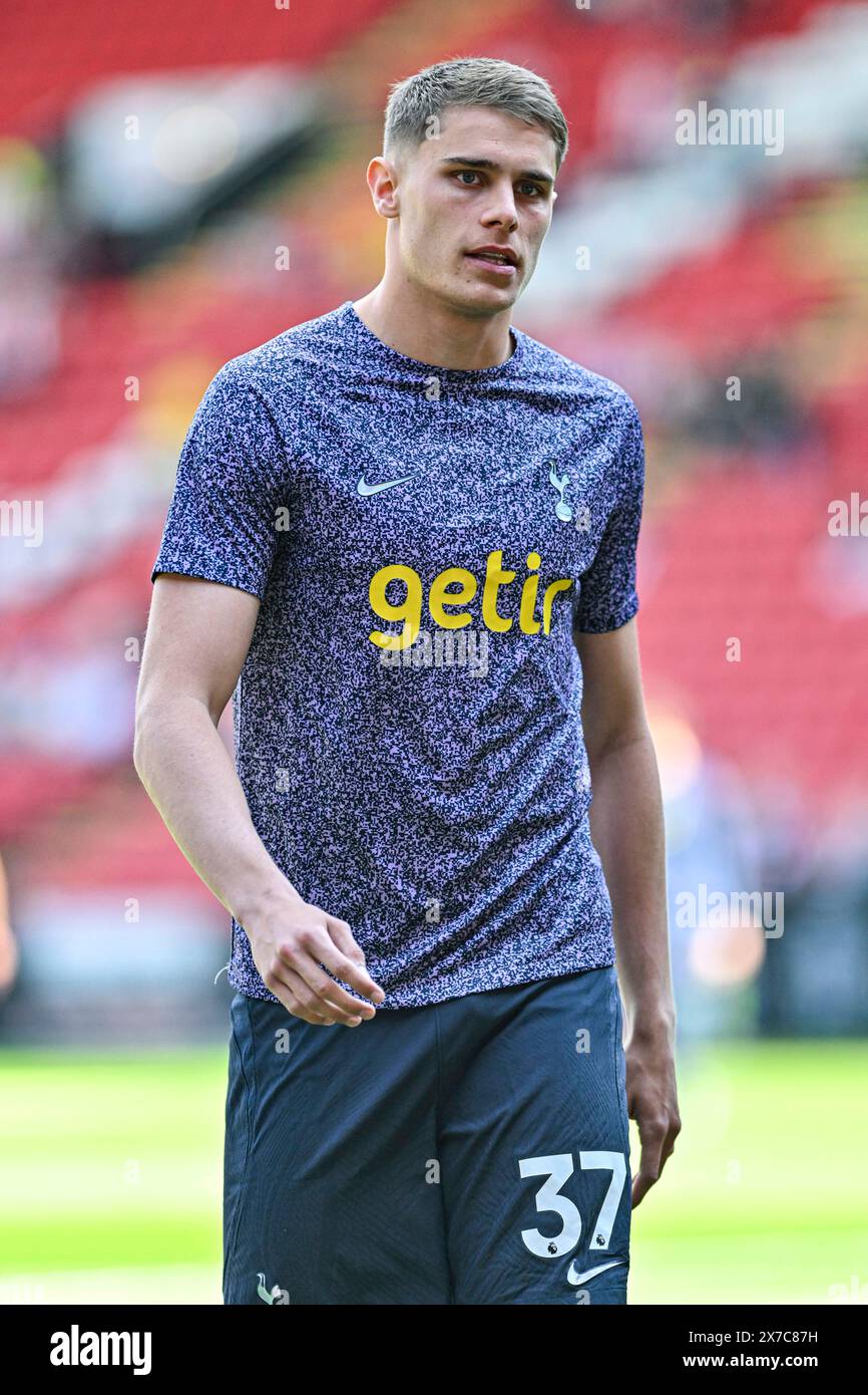 Bramall Lane, Sheffield, Regno Unito. 19 maggio 2024. Premier League Football, Sheffield United contro Tottenham Hotspur; Micky van de Ven degli Spurs Credit: Action Plus Sports/Alamy Live News Foto Stock