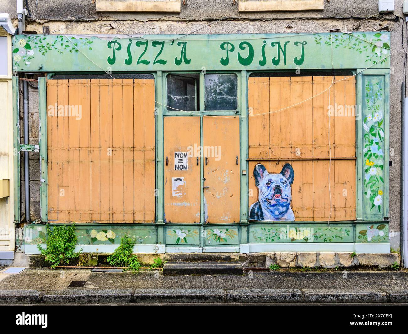 Pizzerie chiuse e imbarcate - Argenton-sur-Creuse, Indre (36), Francia. Foto Stock
