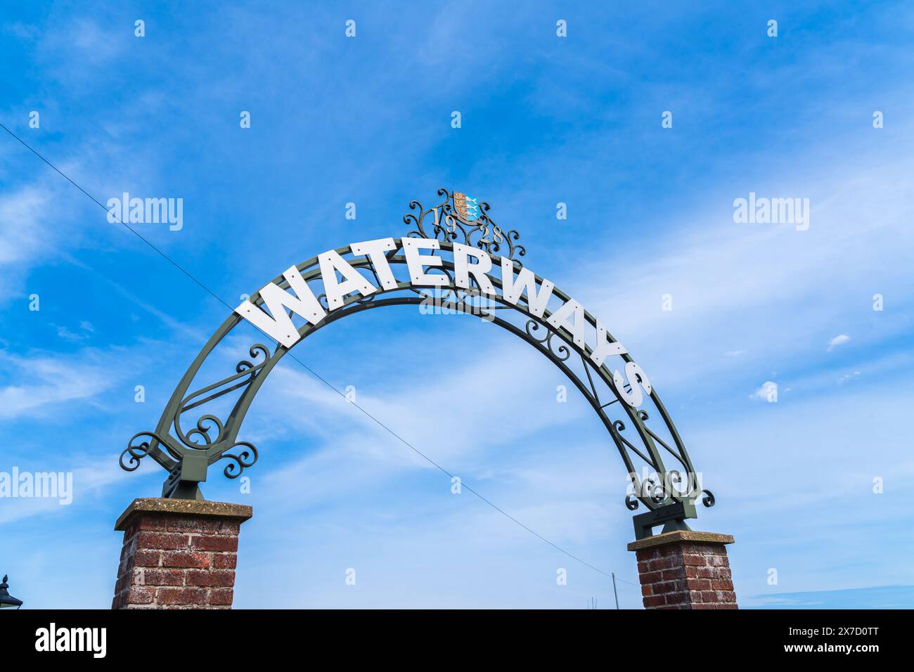 Great Yarmouth, Inghilterra – 17 maggio 2024: Segno esterno dei corsi d'acqua, attrazione Venetian Waterway a Great Yarmouth, Regno Unito Foto Stock