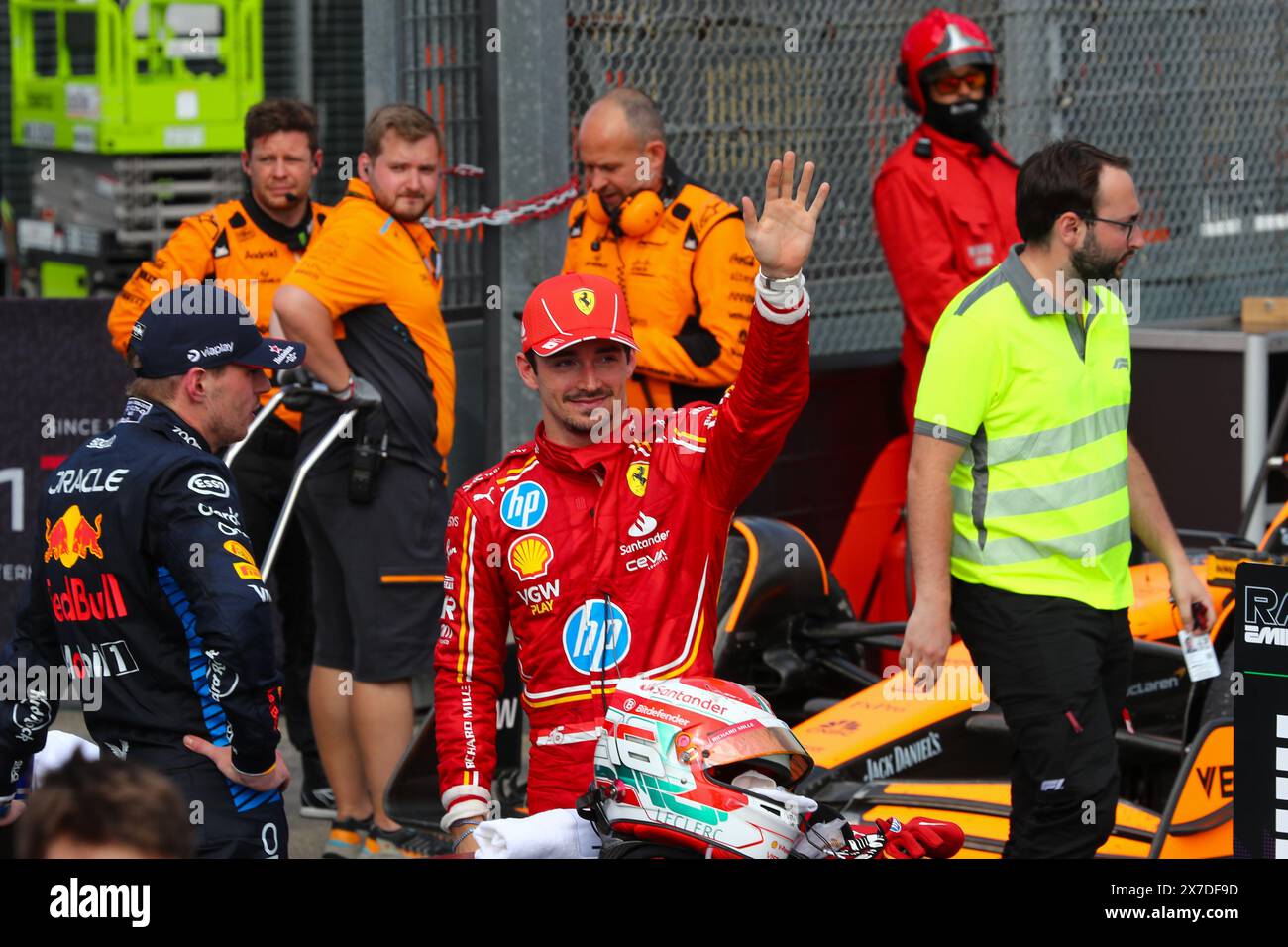 Festeggiamenti sul podio Charles Leclerc (MON) - Scuderia Ferrari - Ferrari SF-24 - Ferrari durante le CROCIERE MSC DI FORMULA 1 GRAN PREMIO DEL MADE IN ITALY E. Foto Stock