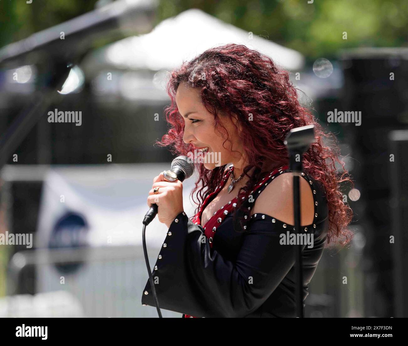 19 maggio 2024: Musicista - Dyna Shirasaki sul palco di Rock for Ronnie, 2024, il 14° concerto annuale di beneficenza in onore dell'icona rock and roll Ronnie James Dio Stand Up and Shout Cancer Fund, Warner Center Park, Woodland Hills, CA, USA, 19 maggio 2024. ..Credit Image cr Scott Mitchell/ZUMA Press (Credit Image: © Scott Mitchell/ZUMA Press Wire) SOLO PER USO EDITORIALE! Non per USO commerciale! Foto Stock