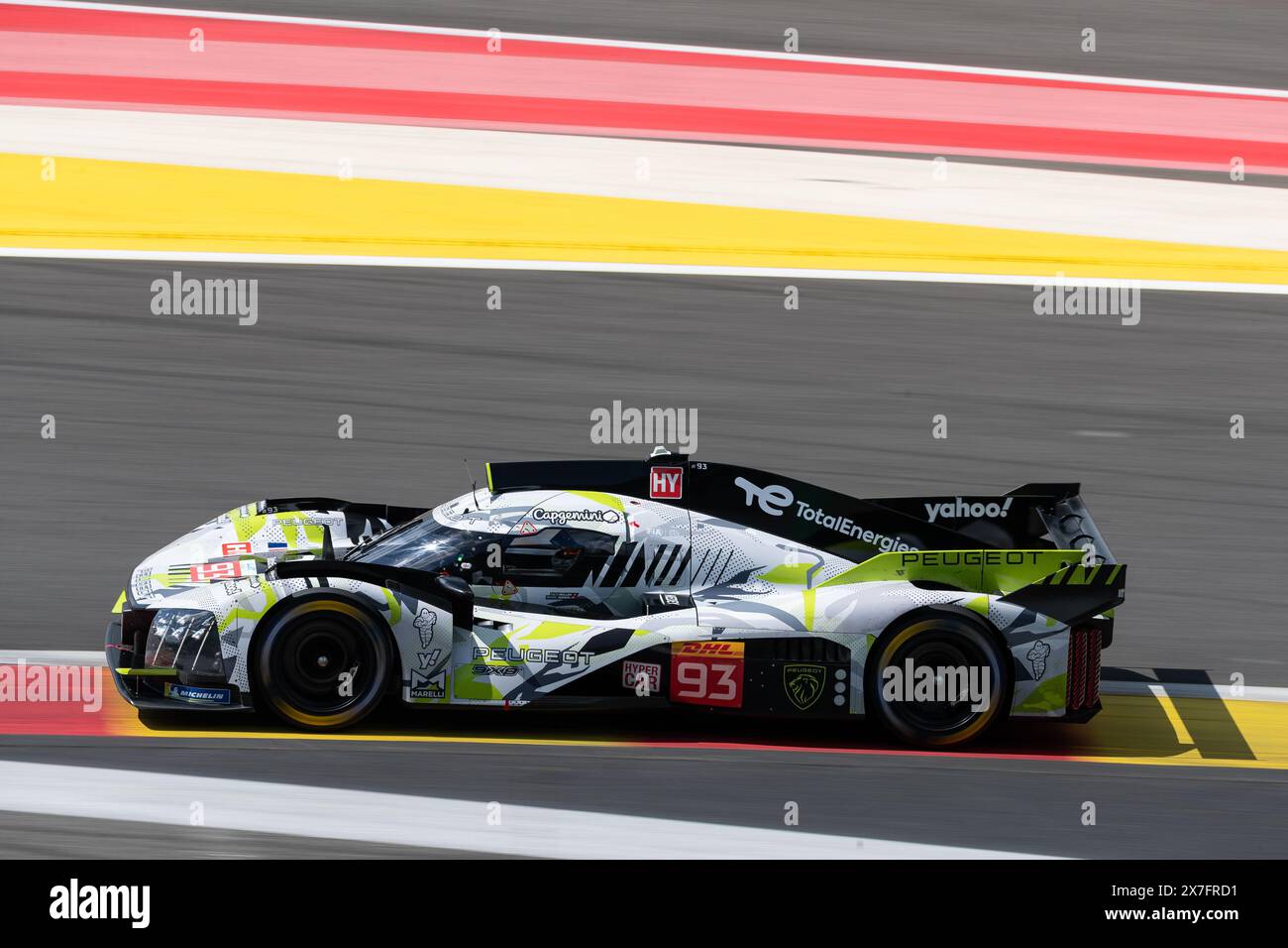 PEUGEOT TOTALENERGIES, Peugeot 9X8, M. Jensen, N. Müller, J. Vergne in pista durante il WEC 6 ore di Spa 2024. Credito: D.. Paglino / AllMotorSport Foto Stock