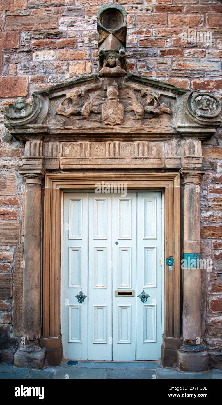 Renaissance Door of Gillespie House, South Street, Elie and Earlsferry, Neuk of Fife, Scozia, Foto Stock