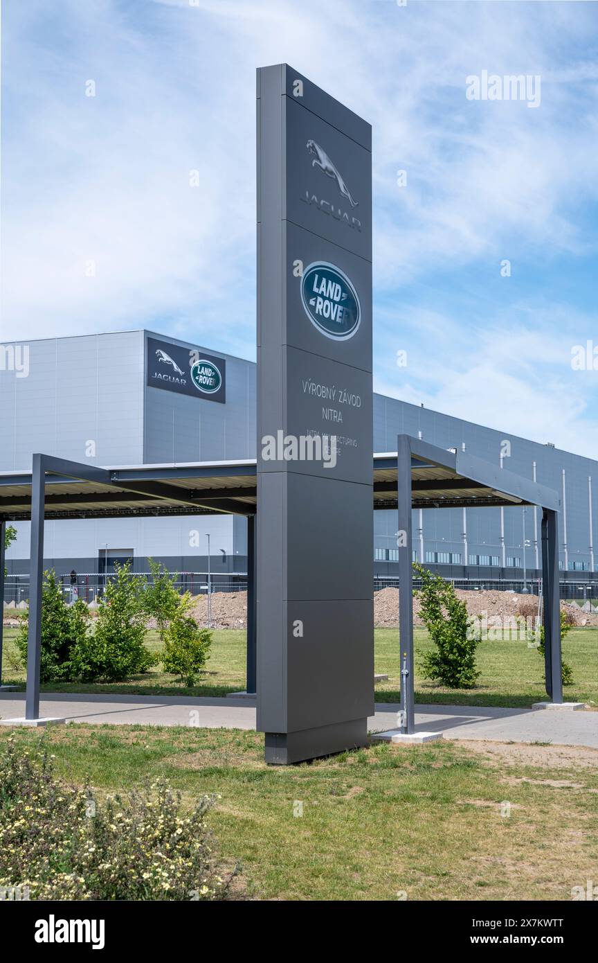 Nitra, Slovacchia - 13 maggio 2024: Stabilimento di produzione Jaguar Land Rover a Nitra. Stabilimento di produzione JLR. Slovacchia. Foto Stock
