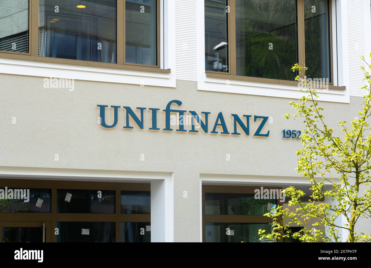 Schaan, Liechtenstein - 17 maggio 2024: Unifinanz Schaan è una società di servizi finanziari con sede a Schaan Foto Stock