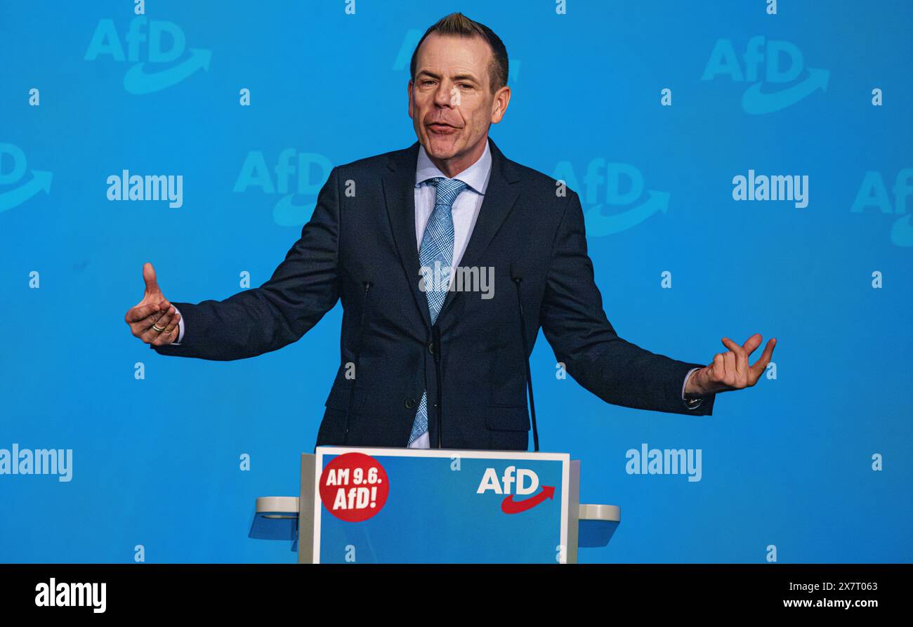 Donaueschingen, Germania, 27 aprile 2024: Il politico di FPÖ Harald Vilimsky, che è anche un membro del Parlamento europeo, durante il suo discorso al Foto Stock