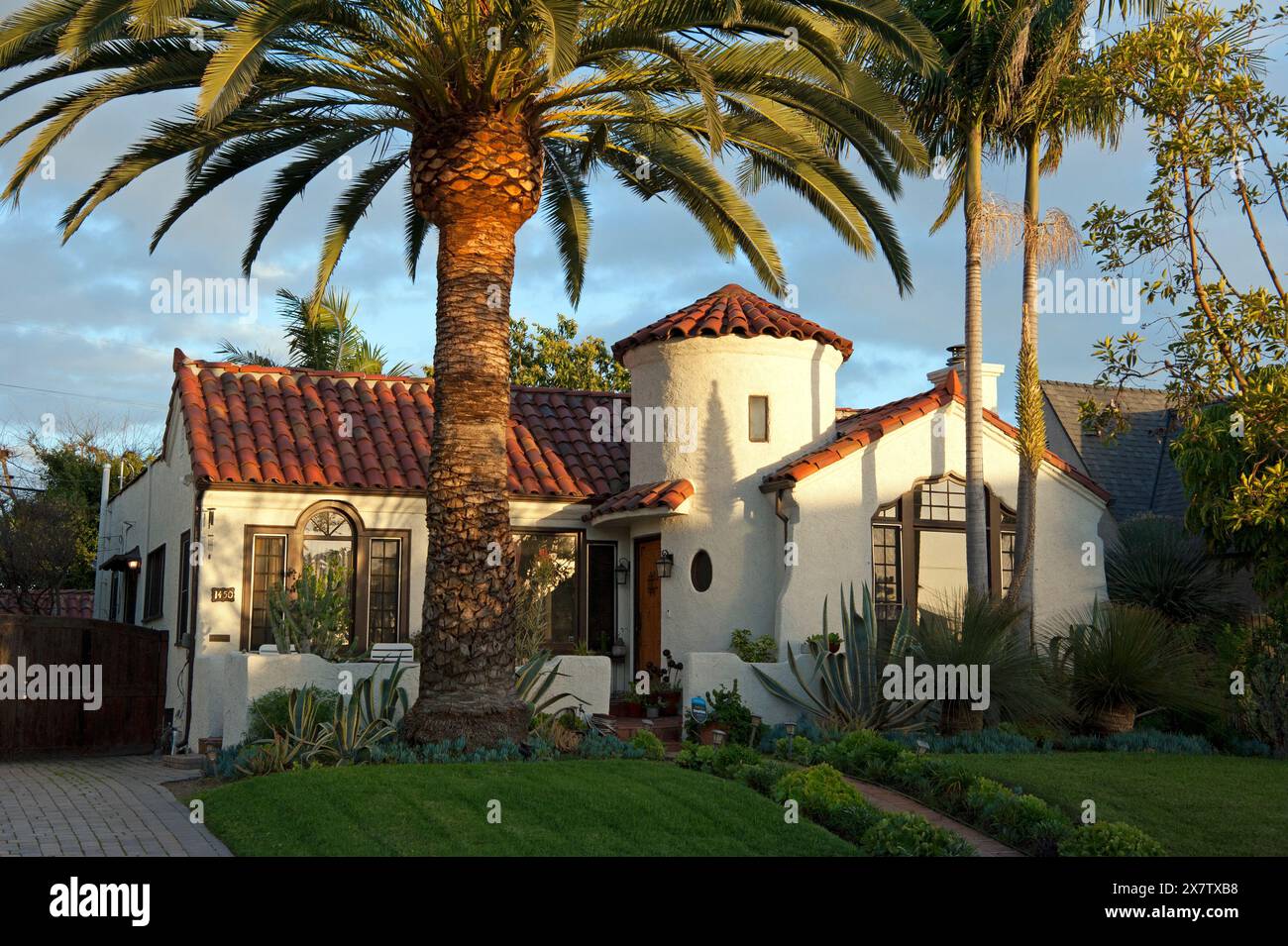 Bungalow in stile spagnolo a Los Angeles, California Foto Stock