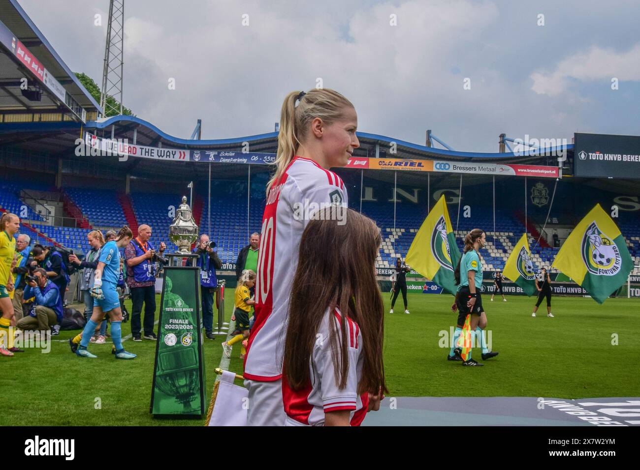 Tilburg, Paesi Bassi. 20 maggio 2024. Koning Willem II Stadion, 20 mei 2024 apertura della finale della KNVB Cup tra Ajax e fortuna Sittard al Koning Willem II stadion di Tilburg, Paesi Bassi (Arne van der Ben/SPP) crediti: SPP Sport Press Photo. /Alamy Live News Foto Stock