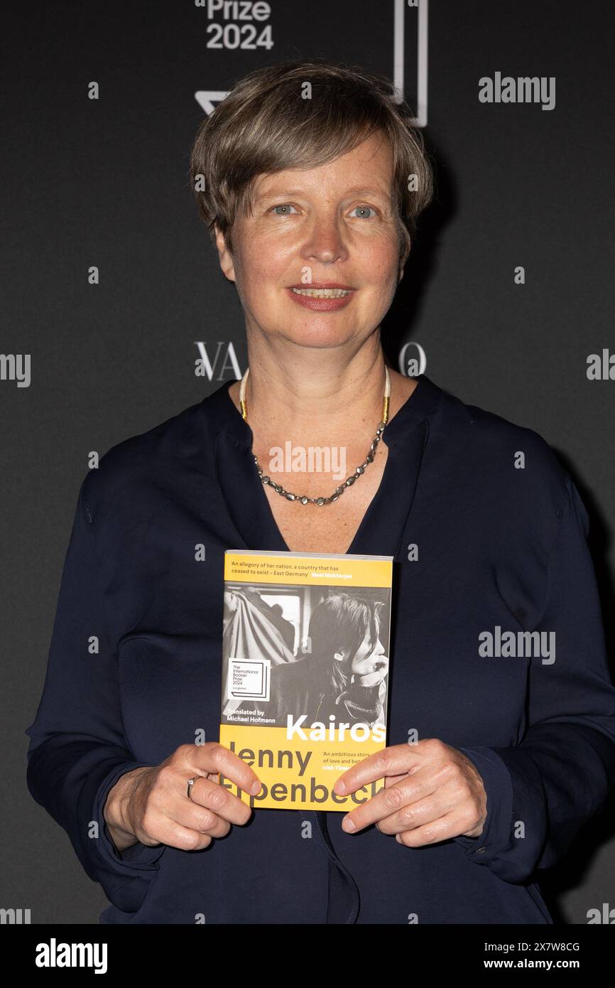 Autrice di Kairos, Jenny Erpenbeck partecipa alla cerimonia International Booker Prize, sponsorizzata da Maison Valentino e tenuta alla Tate Modern di Londra. Martedì 21 maggio 2023. L'International Booker Prize è il premio più significativo al mondo per una singola opera di narrativa tradotta. Crediti: Katie Collins/EMPICS/Alamy Live News Foto Stock