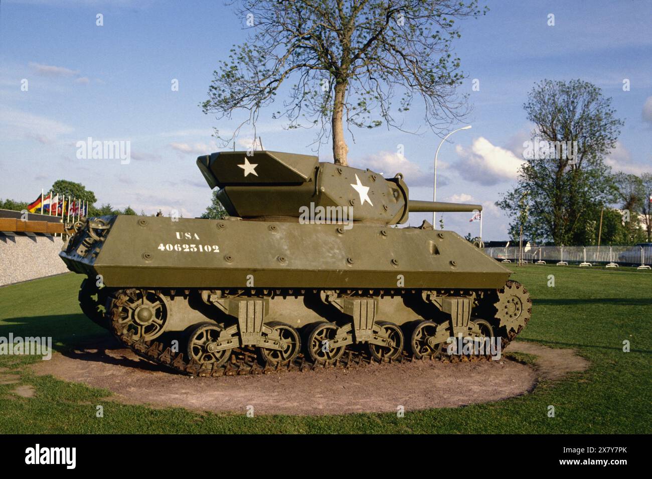 - Normandia, veterani di guerra e collezionisti di veicoli militari d'epoca partecipano alle cerimonie annuali per la commemorazione dello sbarco alleato del giugno 1944. Cacciacarri US M 10 al Bayeux Landing Museum. - Normandia, veterani di guerra e collezionisti di veicoli militari d'epoca partecipano alle annuali cerimonie per la commemorazione degli sbarchi alleati del giugno1944. Cacciacarri USA M 10 presso il Museo dello Sbarco di Bayeux. Foto Stock