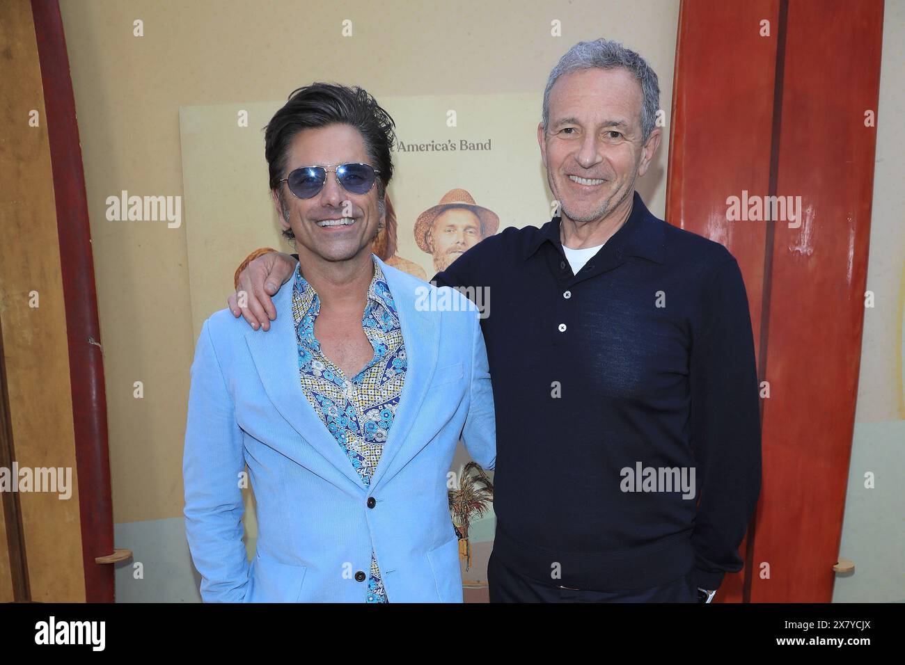 21 maggio 2024, Los Angeles, California, Stati Uniti: John Stamos, Bob Iger alla prima mondiale di Disney + documentario The Beach Boys al TCL Chinese Theatre IMAX (immagine di credito: © Nina Prommer/ZUMA Press Wire) SOLO USO EDITORIALE! Non per USO commerciale! Foto Stock