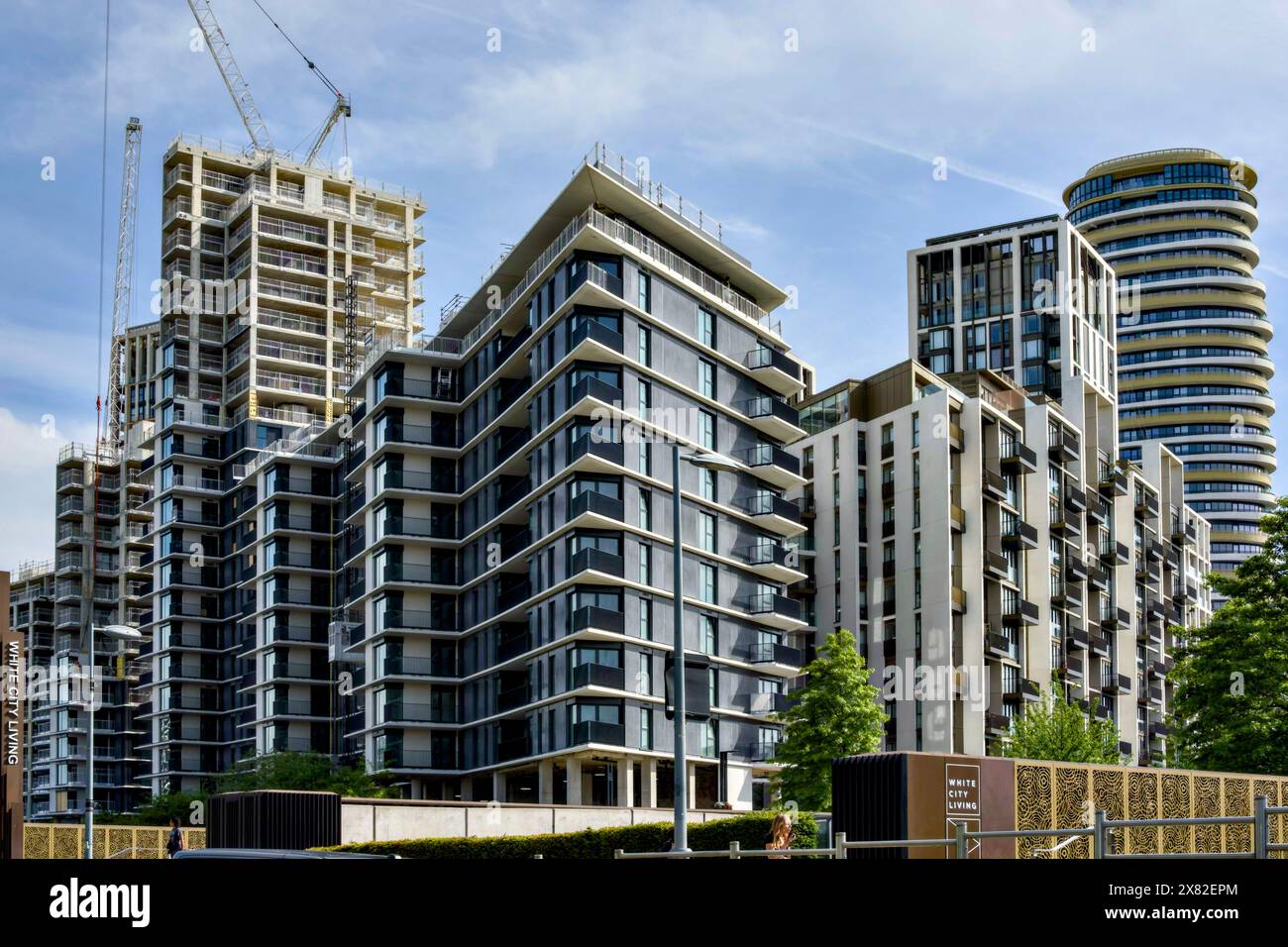 White City Living, Wood Lane, Borough of Hammersmith & Fulham, Londra, Inghilterra, Regno Unito Foto Stock