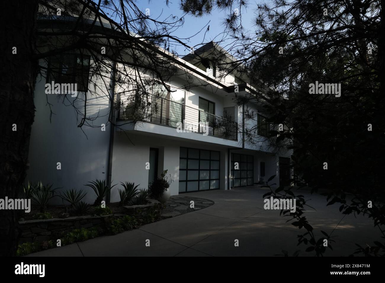 La casa padronale acquistata dal giocatore dei Los Angeles Dodgers Shohei Ohtani, mercoledì 22 maggio 2024, a la Canada Flintridge, California. La casa è stata acquistata tramite la società a responsabilità limitata Decopin LLC, il nome del cane di Ohtani. Foto Stock