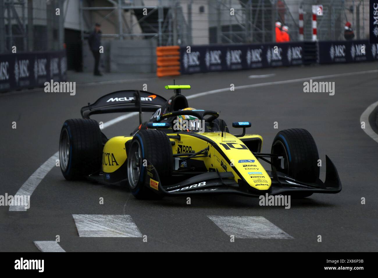 Monaco, Francia. 23 maggio 2024. © PHOTOPQR/NICE MATIN/Jean Francois Ottonello ; Monaco ; 23/05/2024 ; 81e Grand Prix de Monaco - Essaid libres formule 2 - 10 Gabriel Bortoleto - Invicta Racing Monaco GP il 23 maggio 2024 crediti: MAXPPP/Alamy Live News Foto Stock