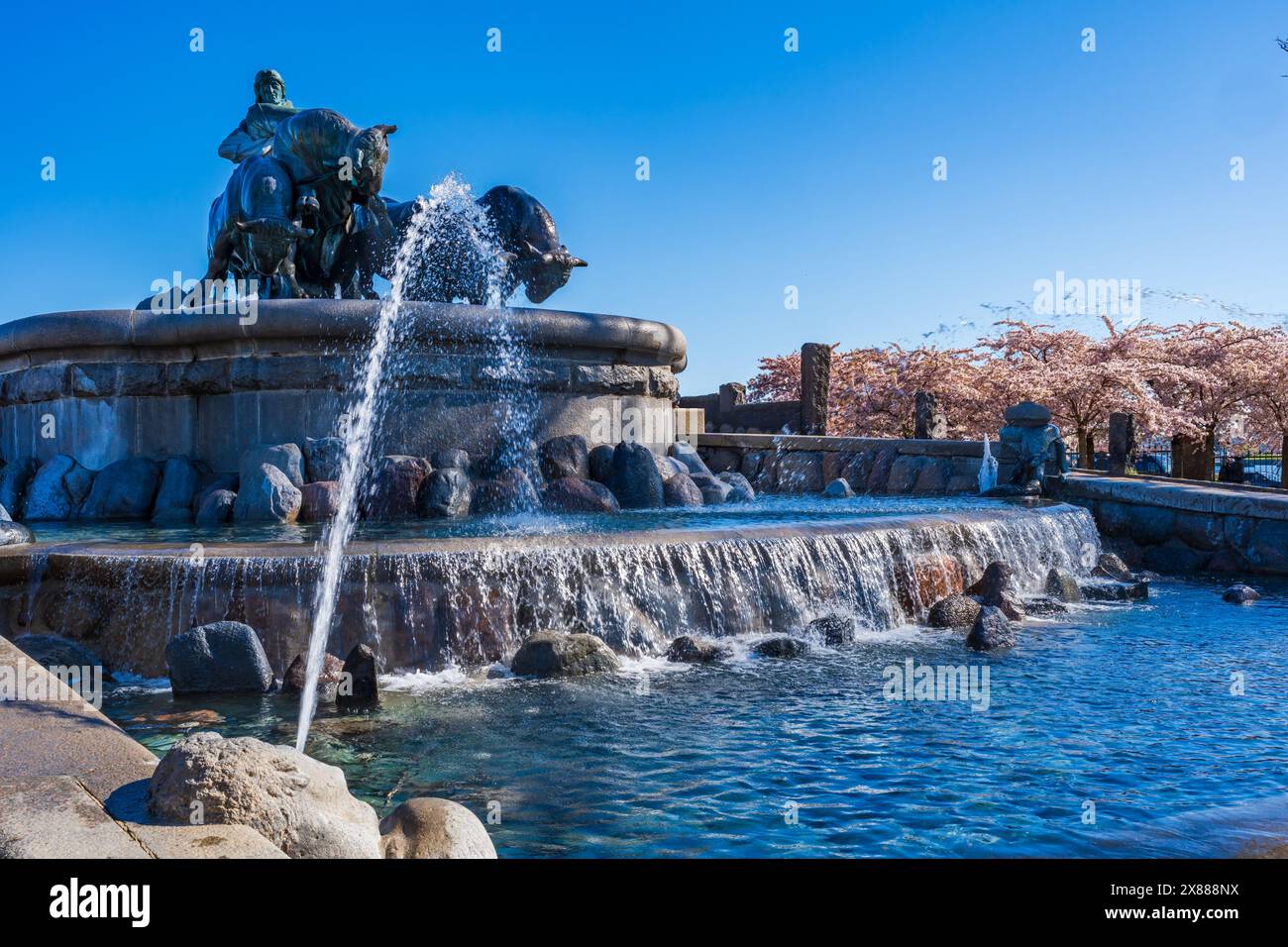 Vista della Fontana di Gefion nell'area di Kastellet, Copenhagen. Danimarca Foto Stock