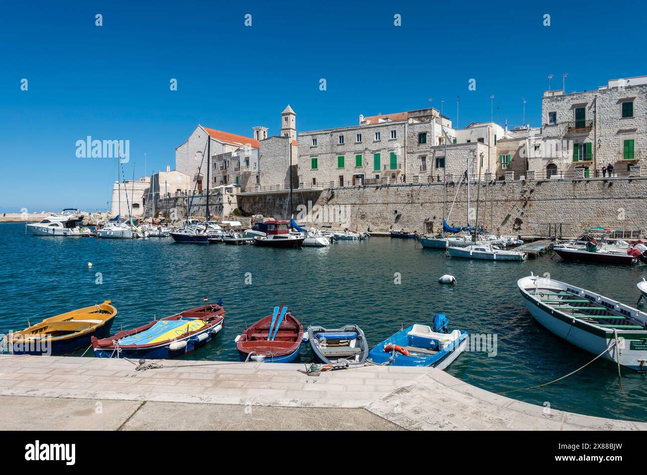 La città di Giovinazzo, Italia. Foto Stock