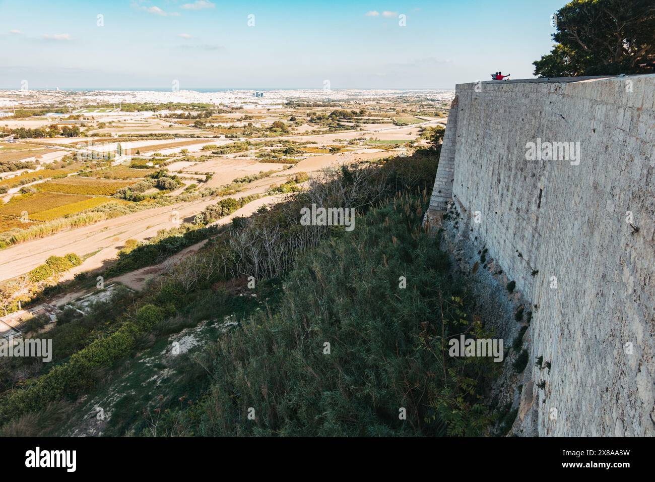 Un forte a Mdina, una città fortificata di Malta, che servì come capitale dell'isola dall'antichità al periodo medievale. Ora una destinazione turistica Foto Stock